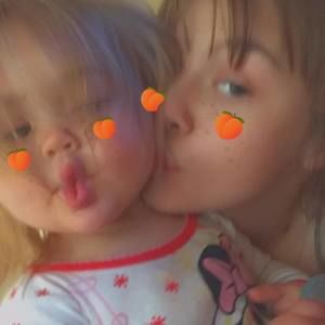 Meet your Posher, Avery